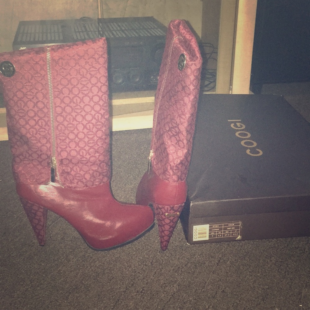 Coogi designer boots